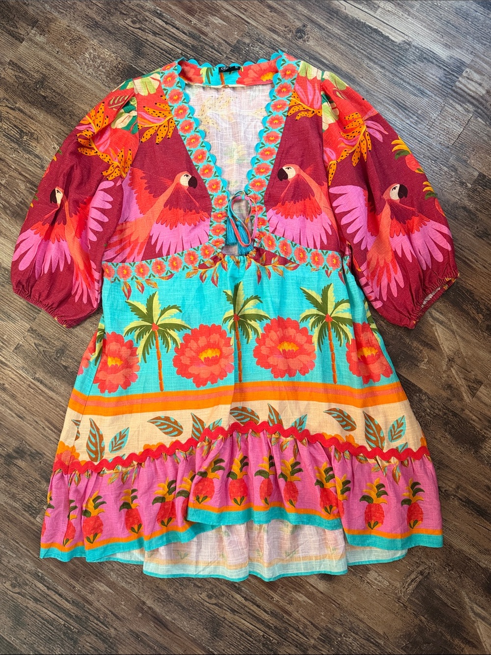 CITY CHIC Plus Size Cabana Mini Placement Dress Size Large 20 - Picture 1 of 4